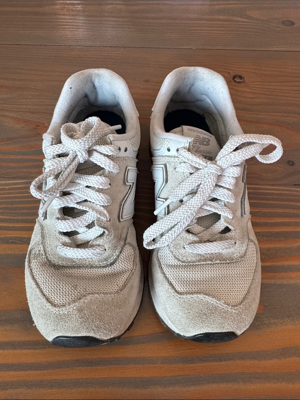 New Balance Off-White/Beige Casual Sneakers